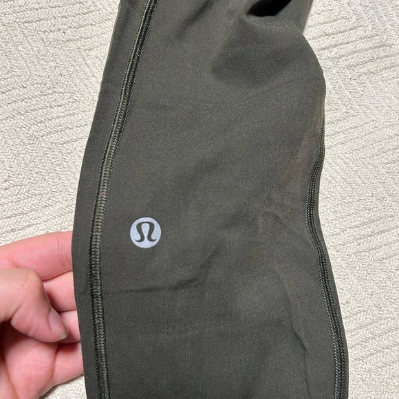 Lululemon leggings - Picture 5 of 6